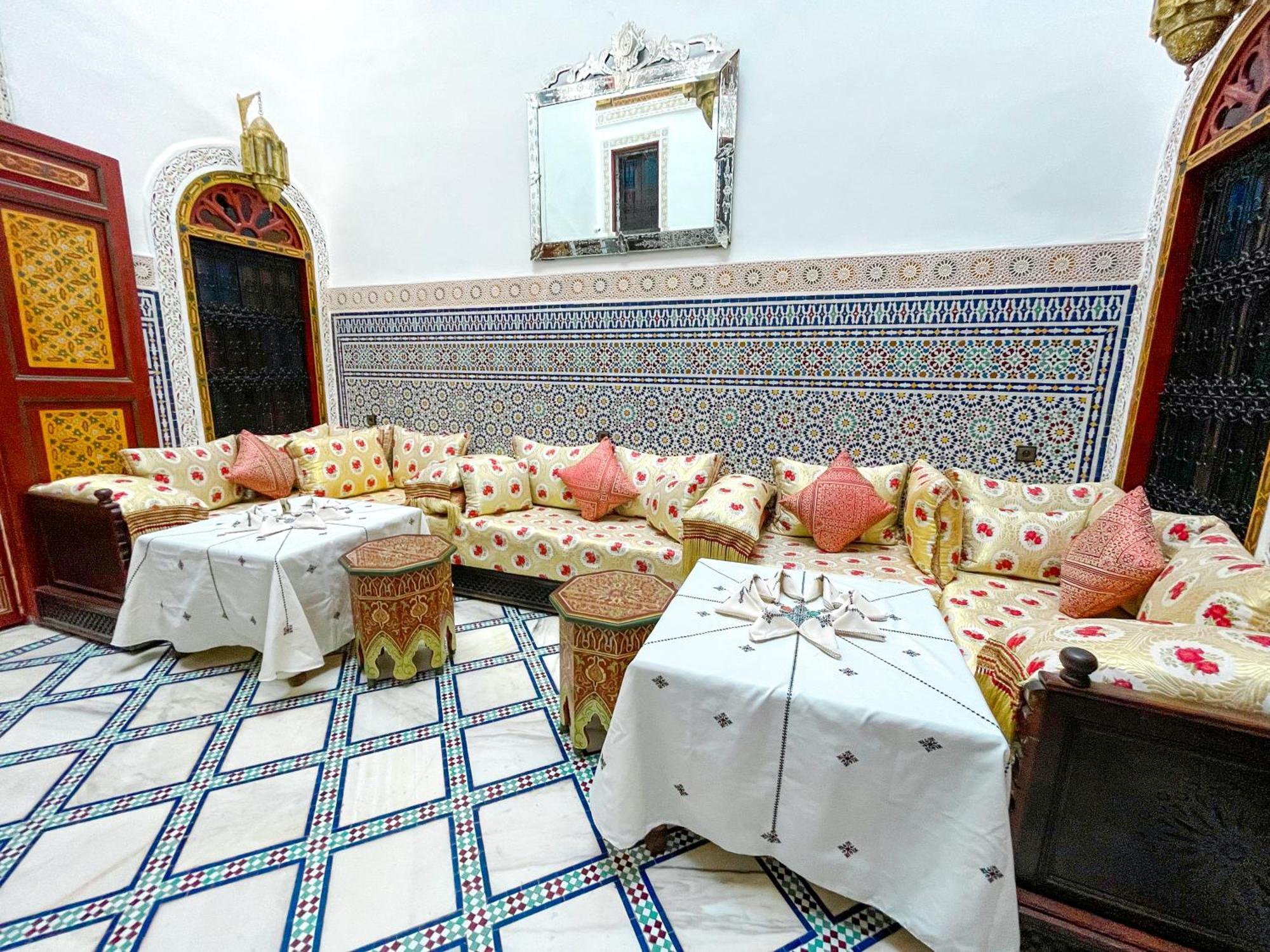 Riad Dar El Ouedghiri فاس المظهر الخارجي الصورة